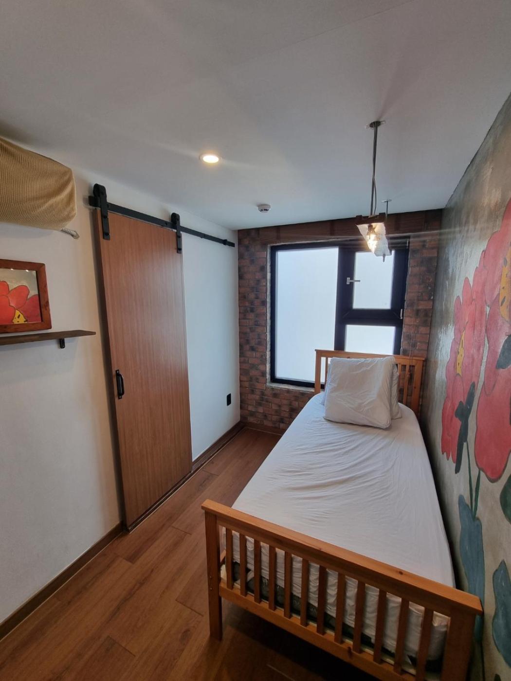 Hwon Guesthouse Seul Zewnętrze zdjęcie