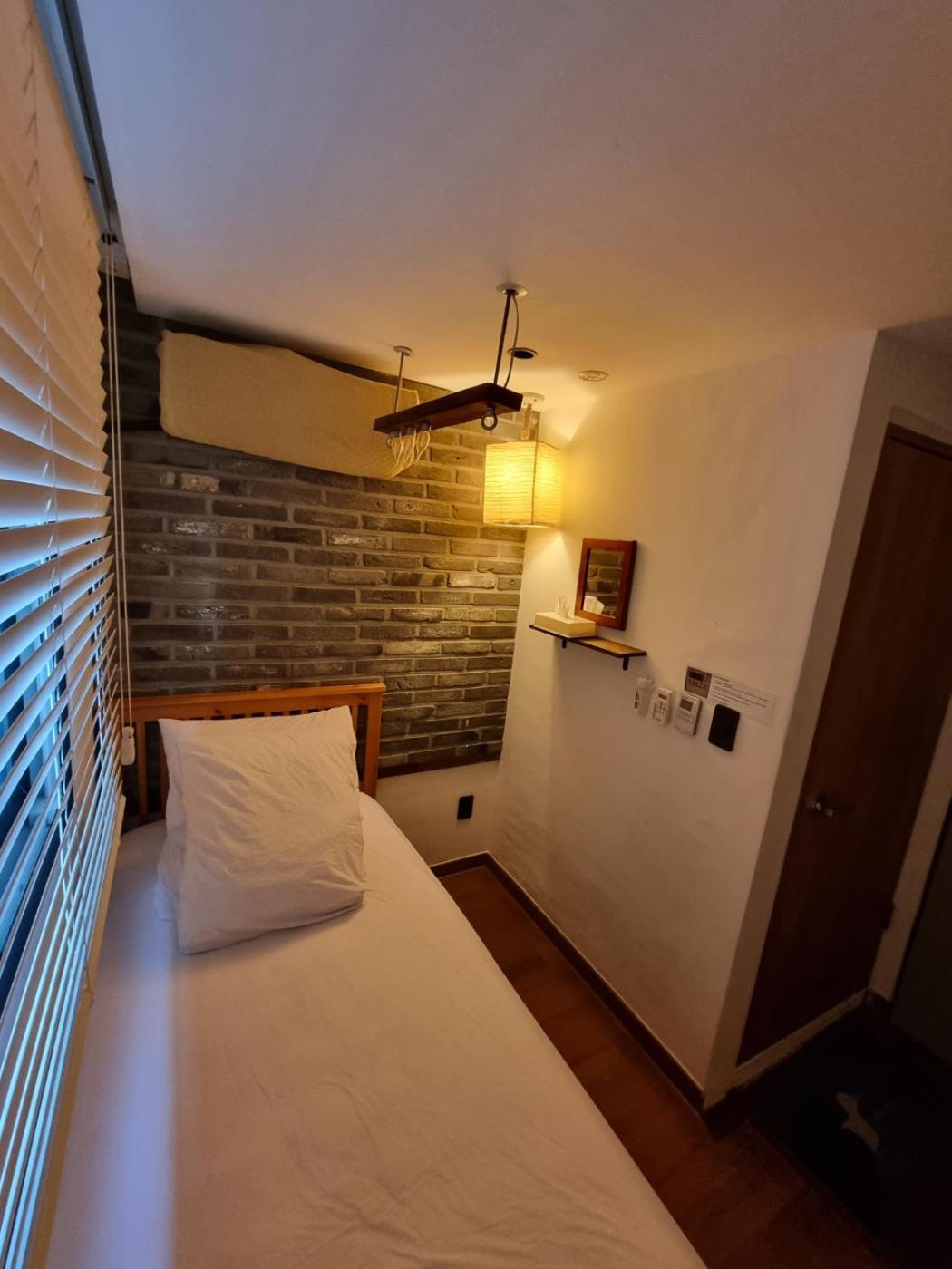 Hwon Guesthouse Seul Zewnętrze zdjęcie